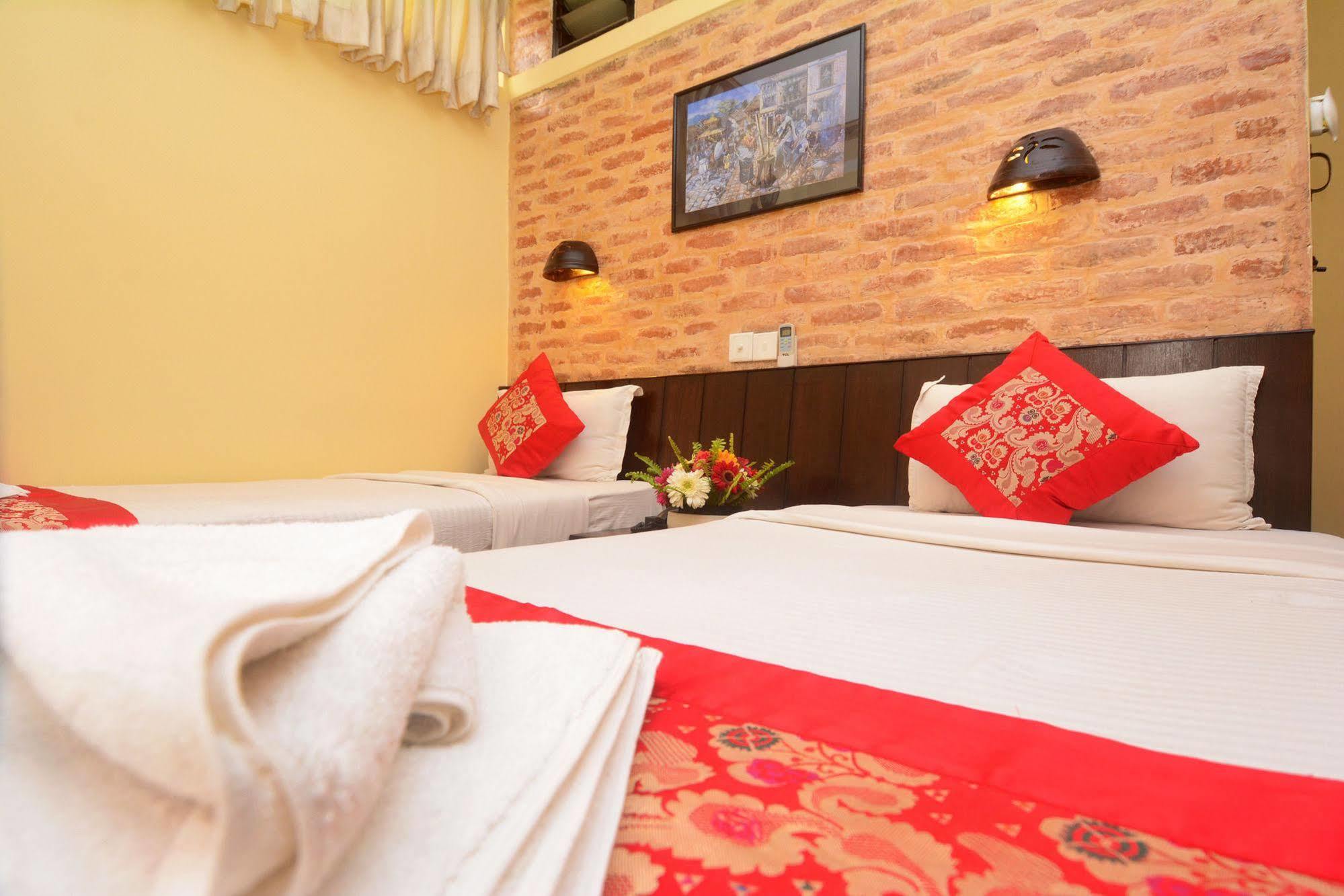 Dream Nepal Hotel And Apartment Katmandu Eksteriør bilde